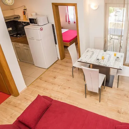 Lägenhet Galic 2 By Interhome *