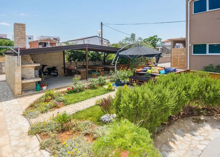 Galic 2 By Interhome *