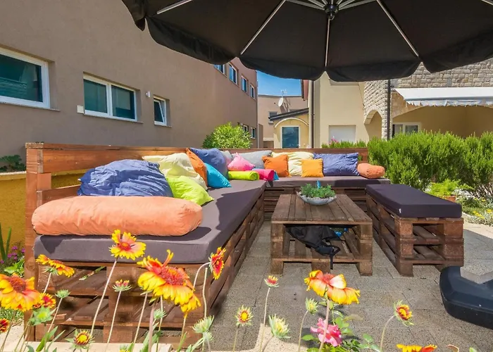 Galic 2 By Interhome